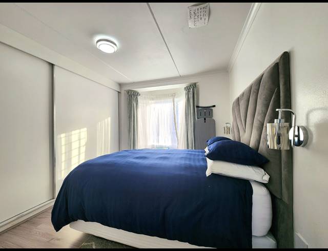 2 BEDROOM APARTMENT FOR SALE IN GOODWOOD PARK